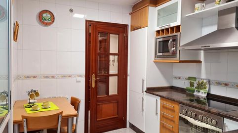Foto 5 de Piso en venta en Pardiñeiros, O Milladoiro, Ames