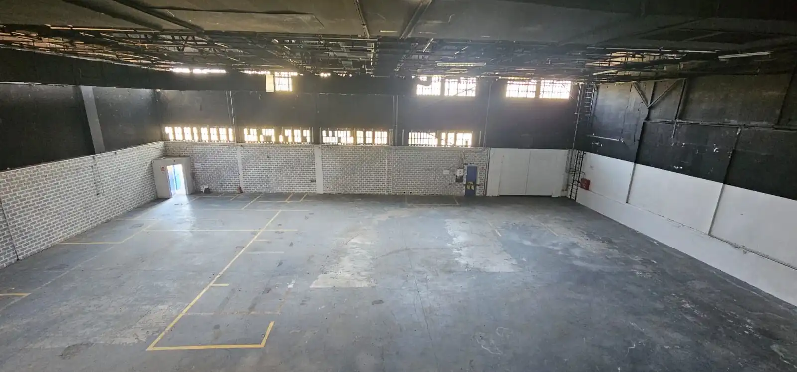 Industrial building for sale in RIERA