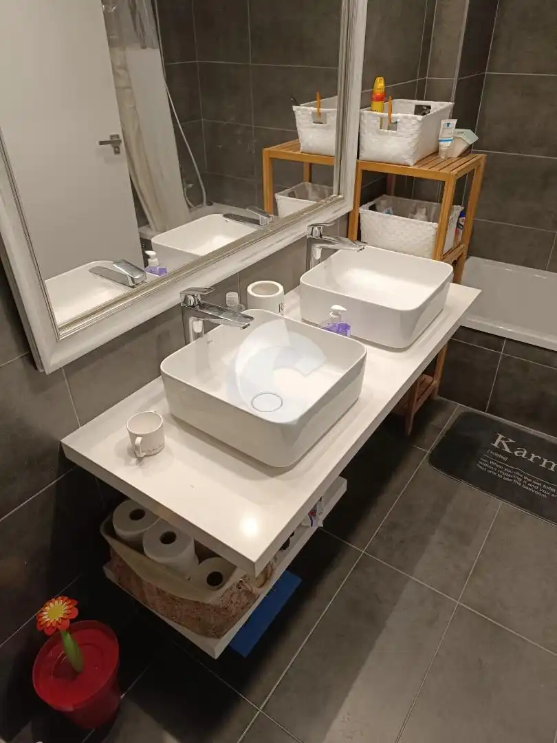 Bathroom of Flat for sale in Vigo   with Heating, Storage room and Swimming Pool