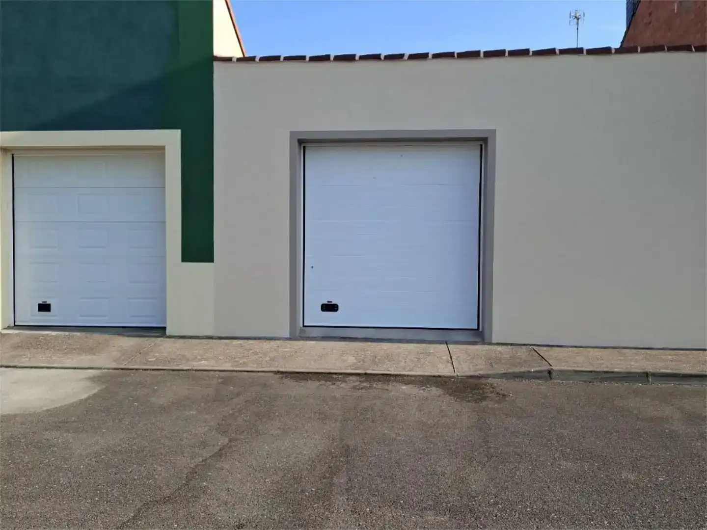 Parking de Piso en venta en Bustillo del Páramo con Parquet, Trastero y Amueblado