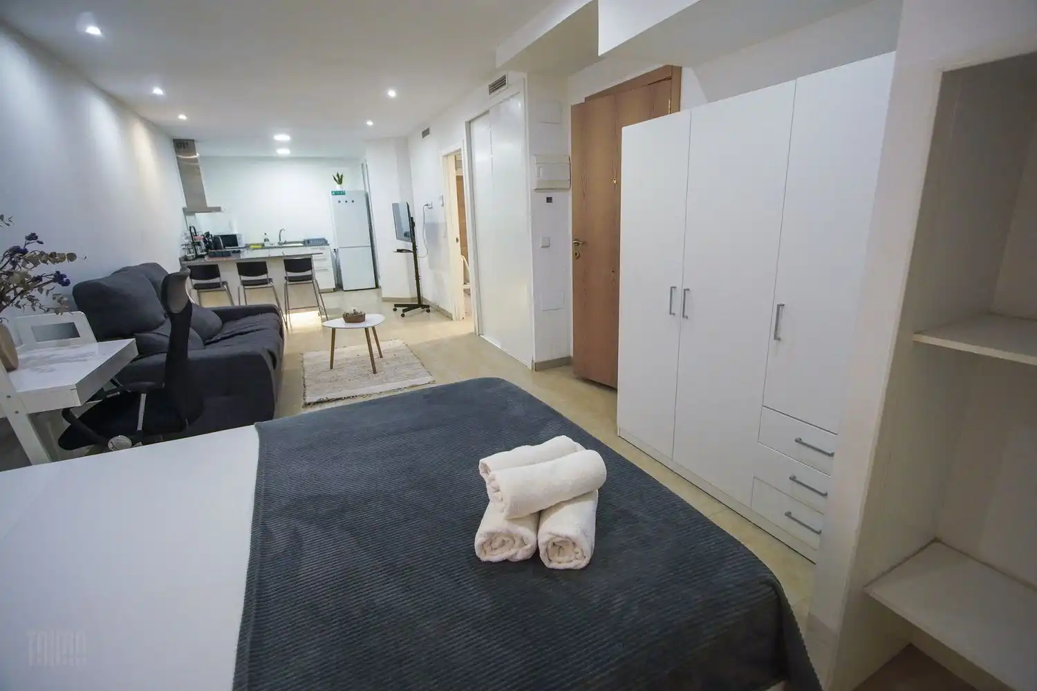 Bedroom of Buildings for sale in Alicante / Alacant
