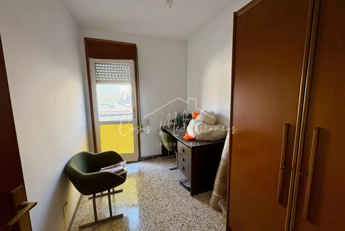 Flat for sale in Amposta  with Furnished and Alarm