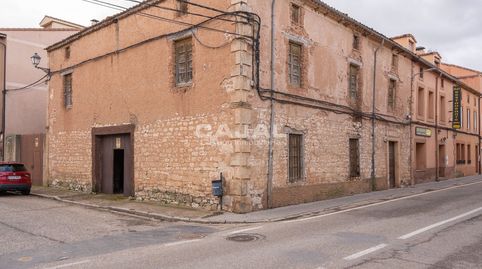 en Ayllon
