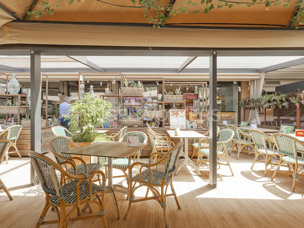 Terrassa de Local en venda en Castelldefels