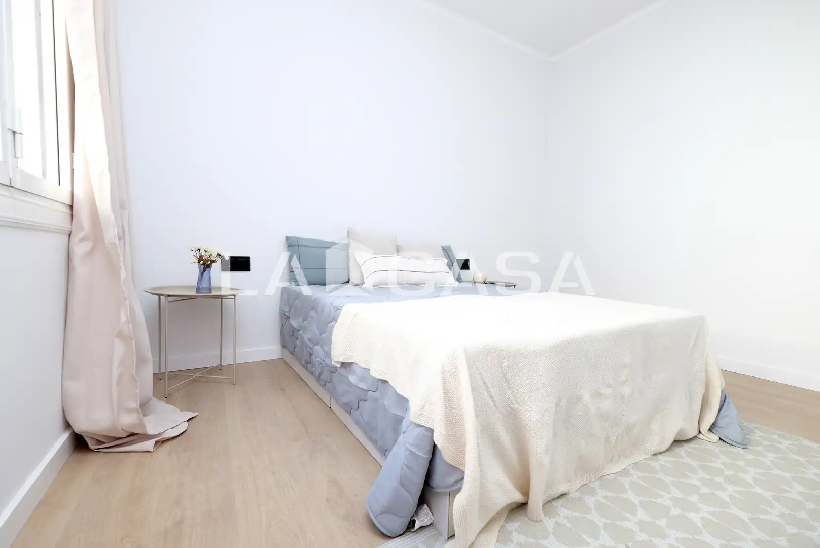 Bedroom of Flat for sale in Barcelona  with Balcony