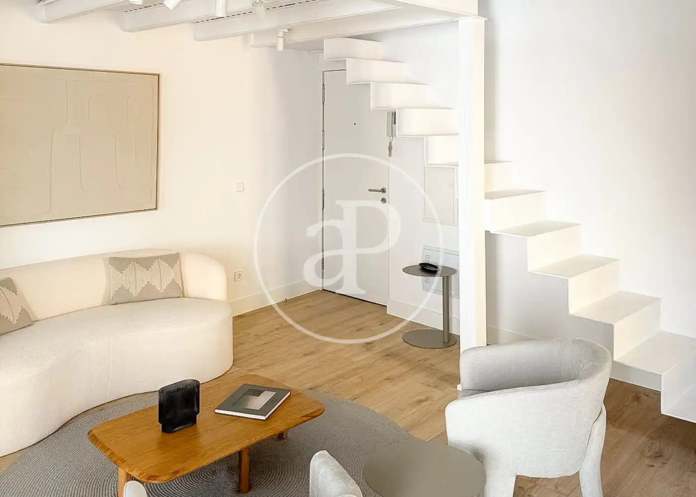 Living room of Flat for sale in Madrid  with Air Conditioner, Heating and Terrace