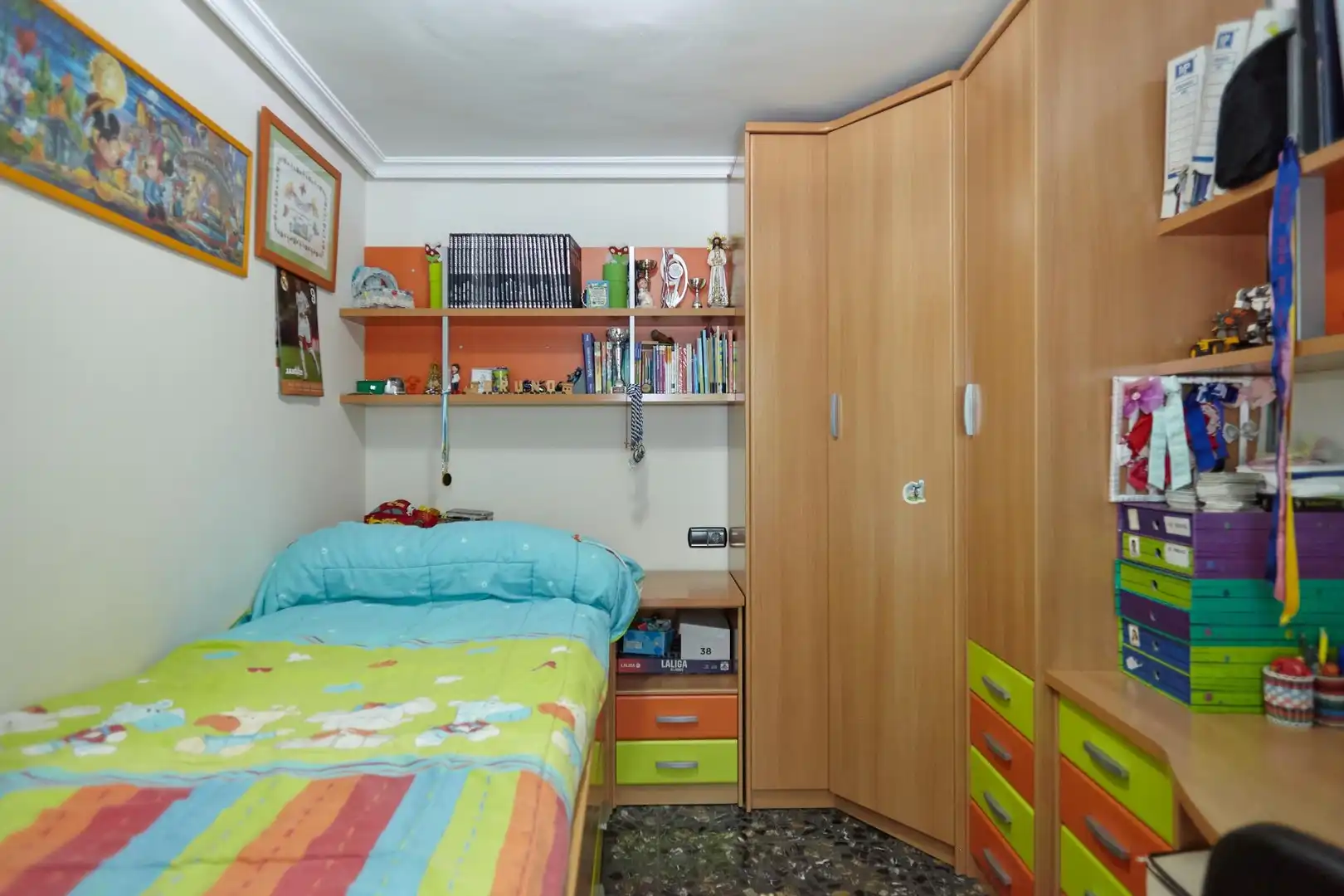 Bedroom of Houses for sale in Martos  with Air Conditioner, Heating and Furnished