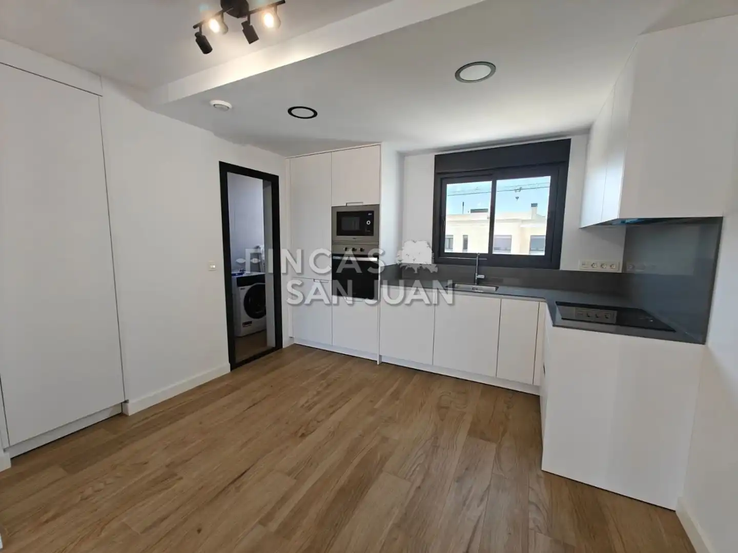 Cocina de Piso de alquiler en Sant Joan d'Alacant con Terraza, Trastero y Piscina comunitaria
