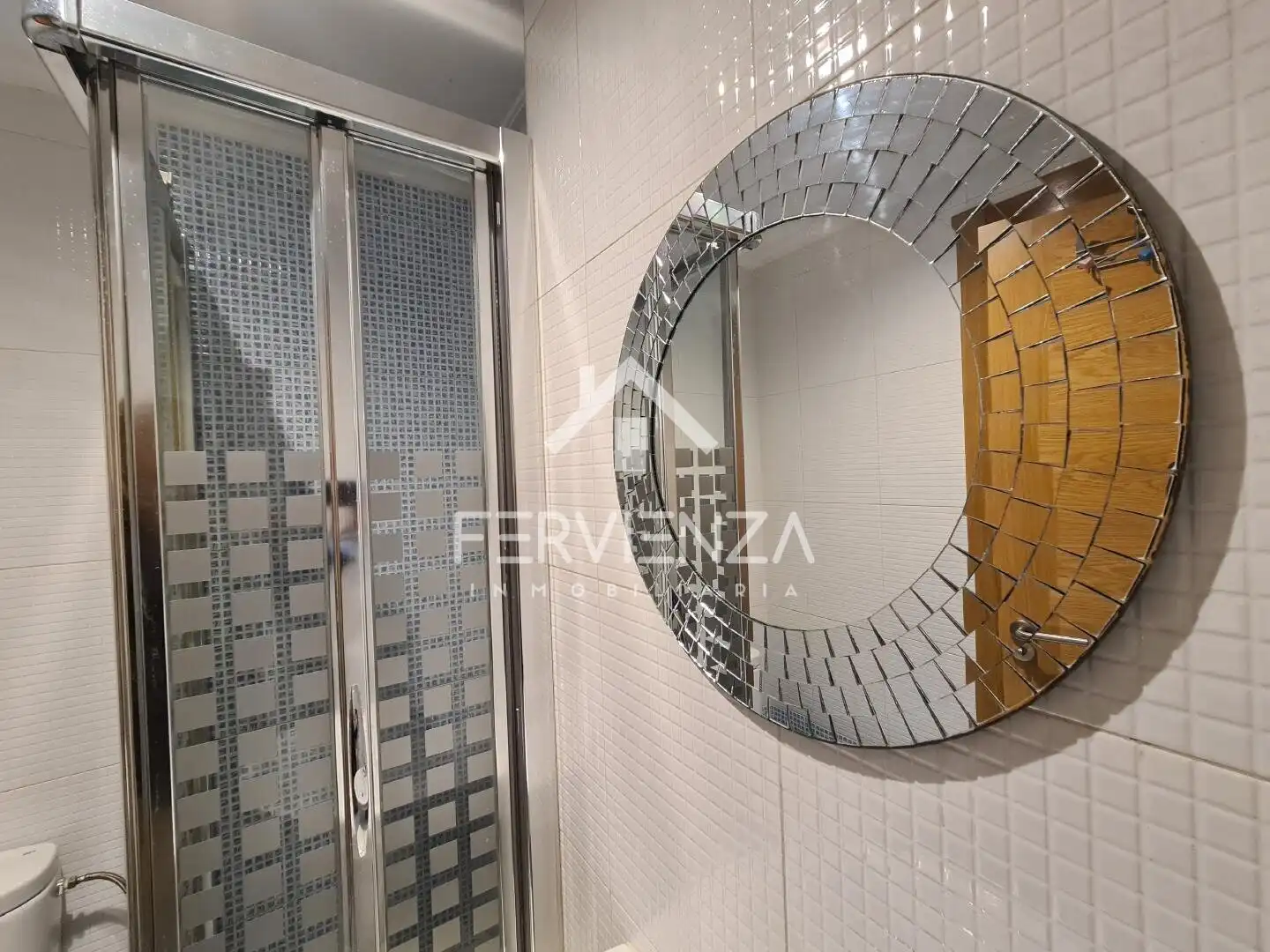 Bany de Pis en venda en Oviedo 