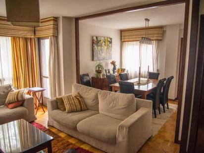 Living room of Flat for sale in Vigo   with Terrace and Balcony