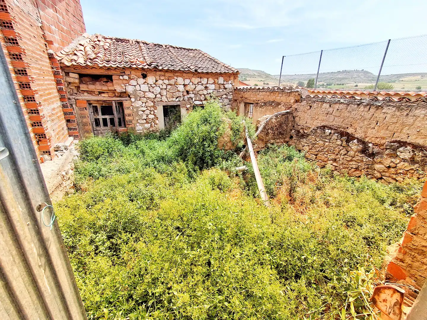 Casa adosada en venda en Fuentelisendo amb Moblat
