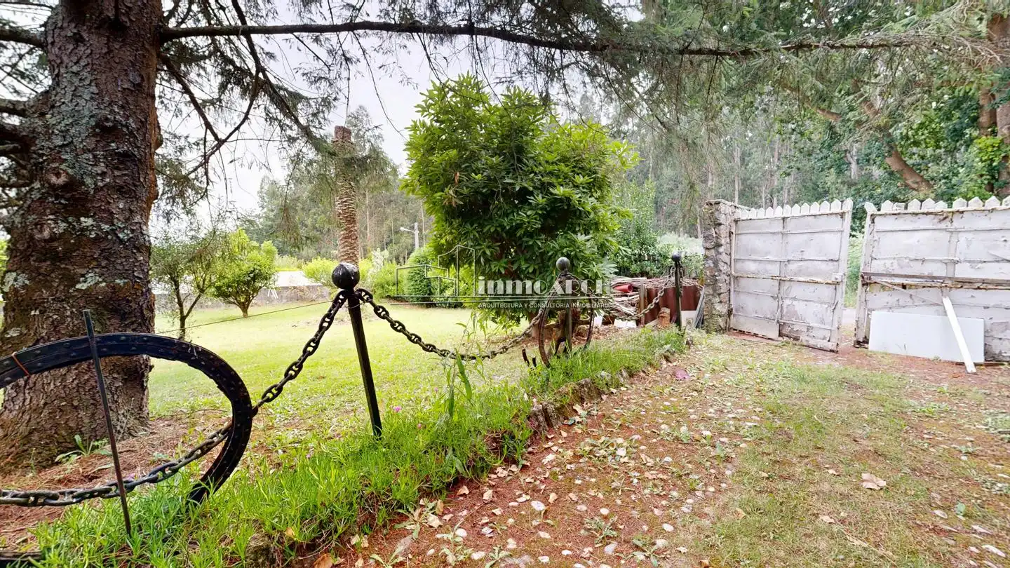 Garden of Residential for sale in Oleiros