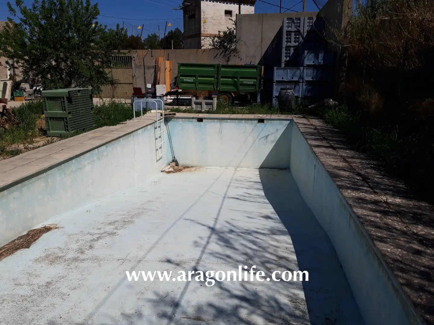 Swimming pool of Houses for sale in Maella  with Heating, Private garden and Terrace
