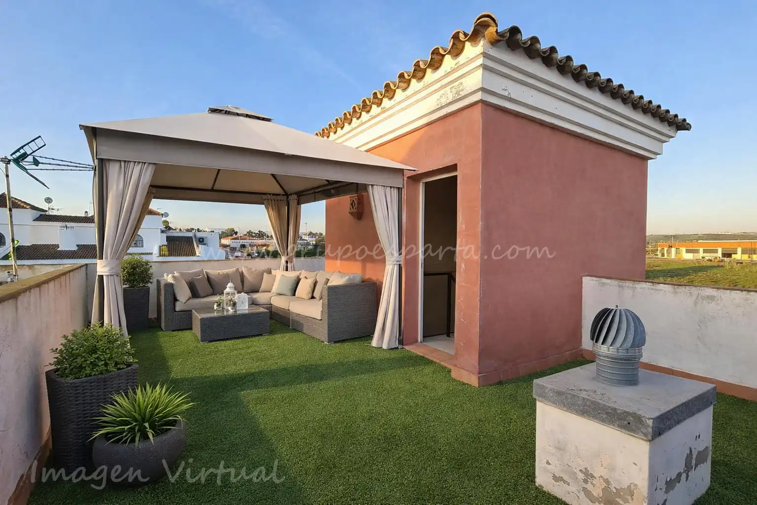Terraza de Casa adosada en venta en Huévar del Aljarafe con Aire acondicionado, Jardín privado y Terraza