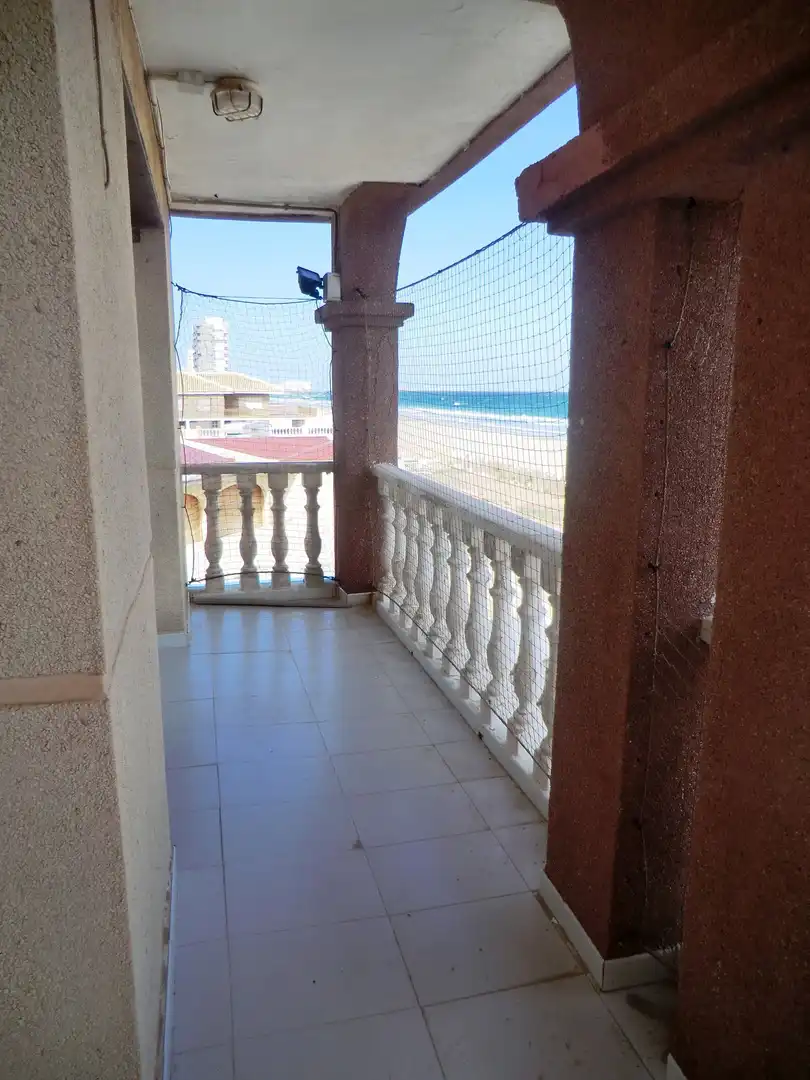 Houses for rent in Gran Vía de la Manga, 14, Entremares