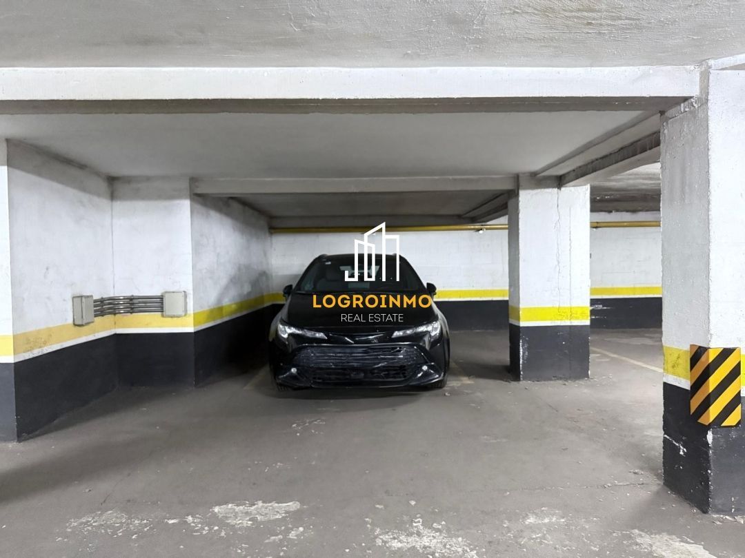 Parking de Piso en venta en  Logroño con Calefacción