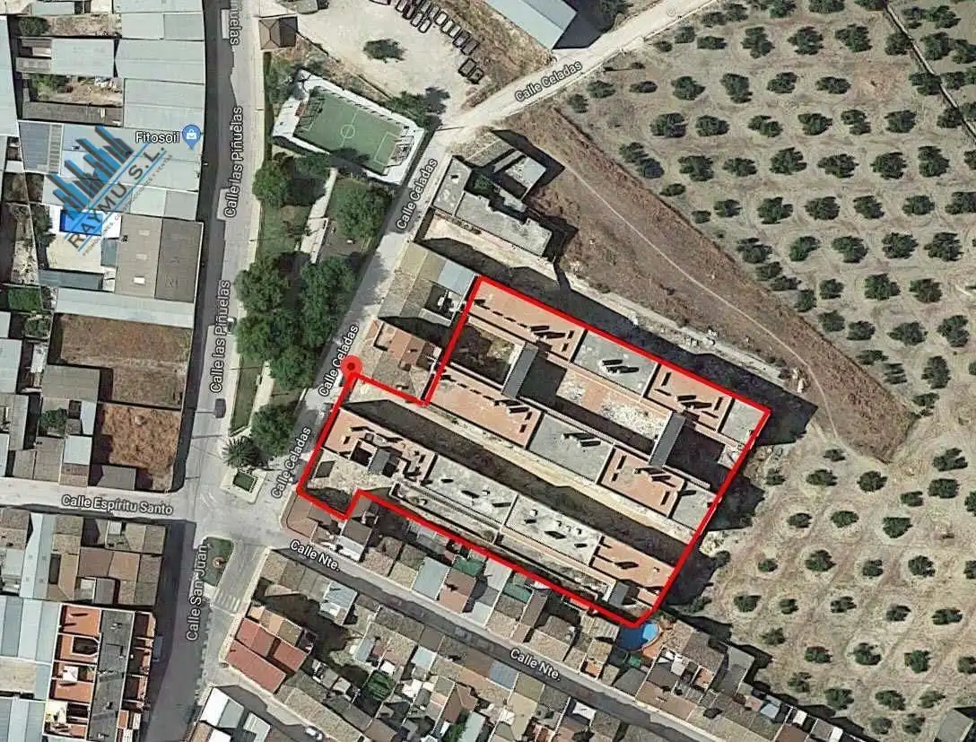 Wohngebäude zum Verkauf in Torredonjimeno