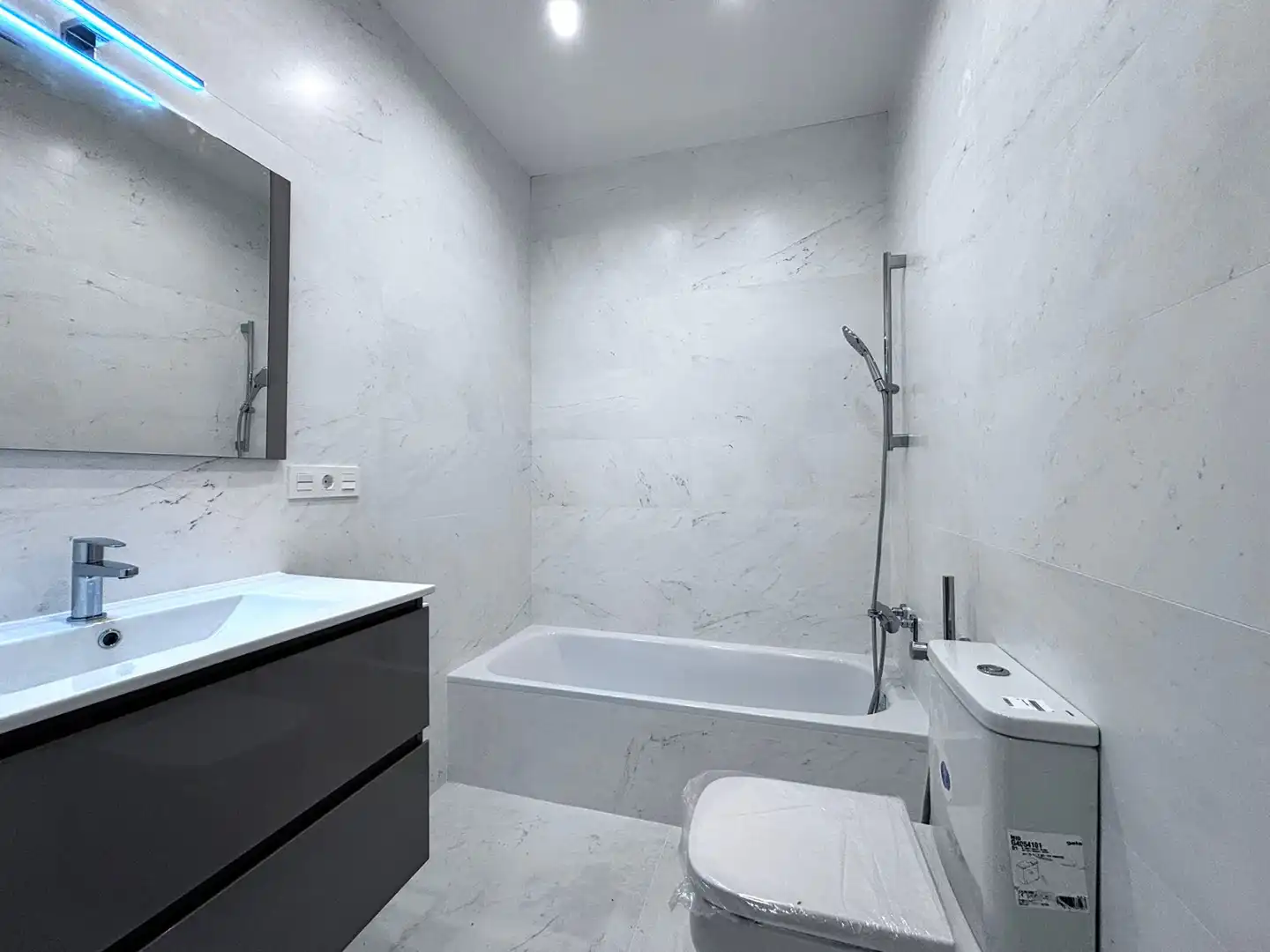 Baño de Casa o chalet en venta en Quintanilla Vivar con Calefacción y Trastero