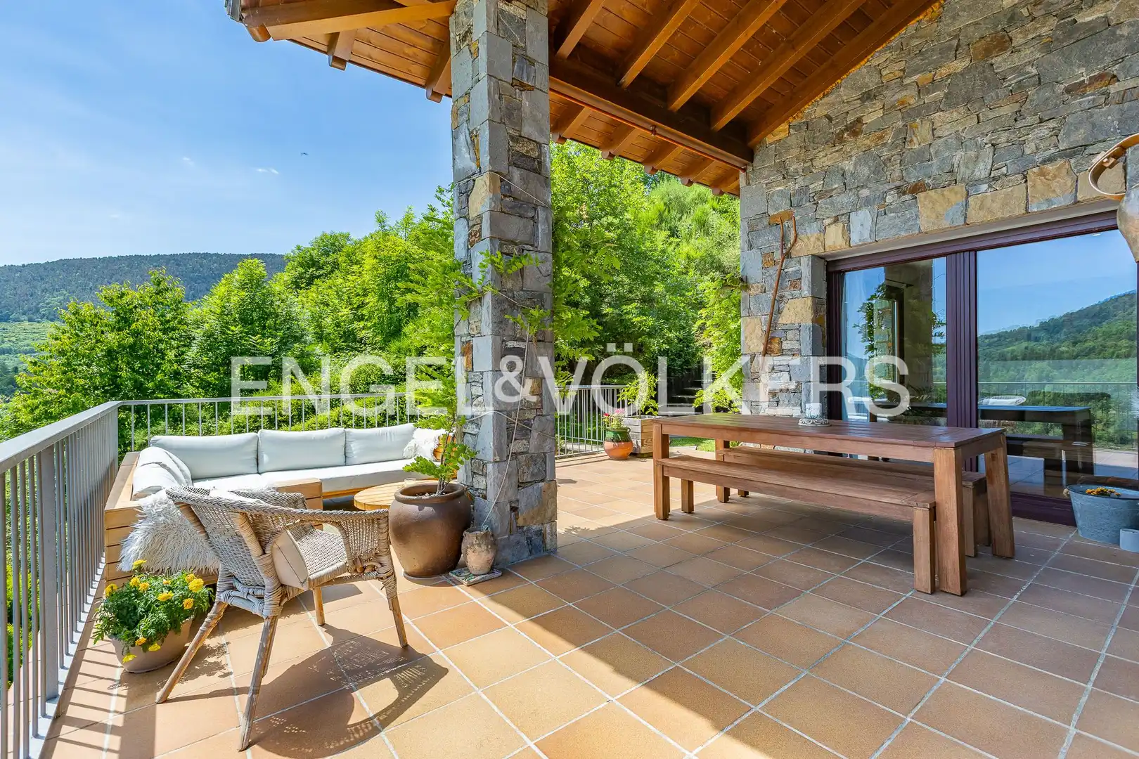 Terrassa de Casa o xalet en venda en Llanars amb Calefacció, Jardí privat i Parquet