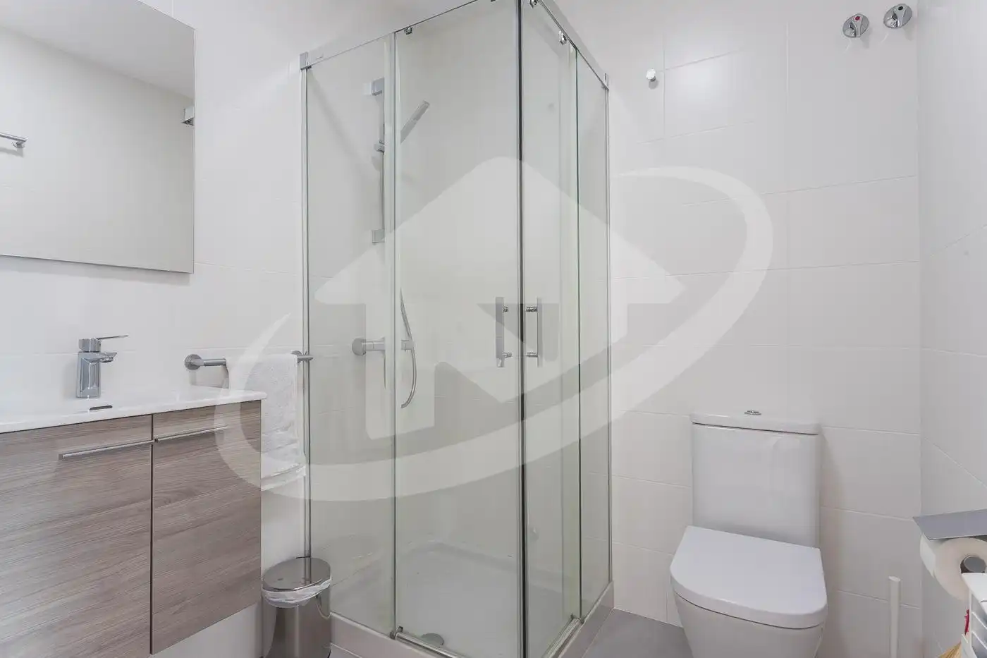 Bathroom of Houses for sale in Sabadell  with Heating, Private garden and Parquet flooring
