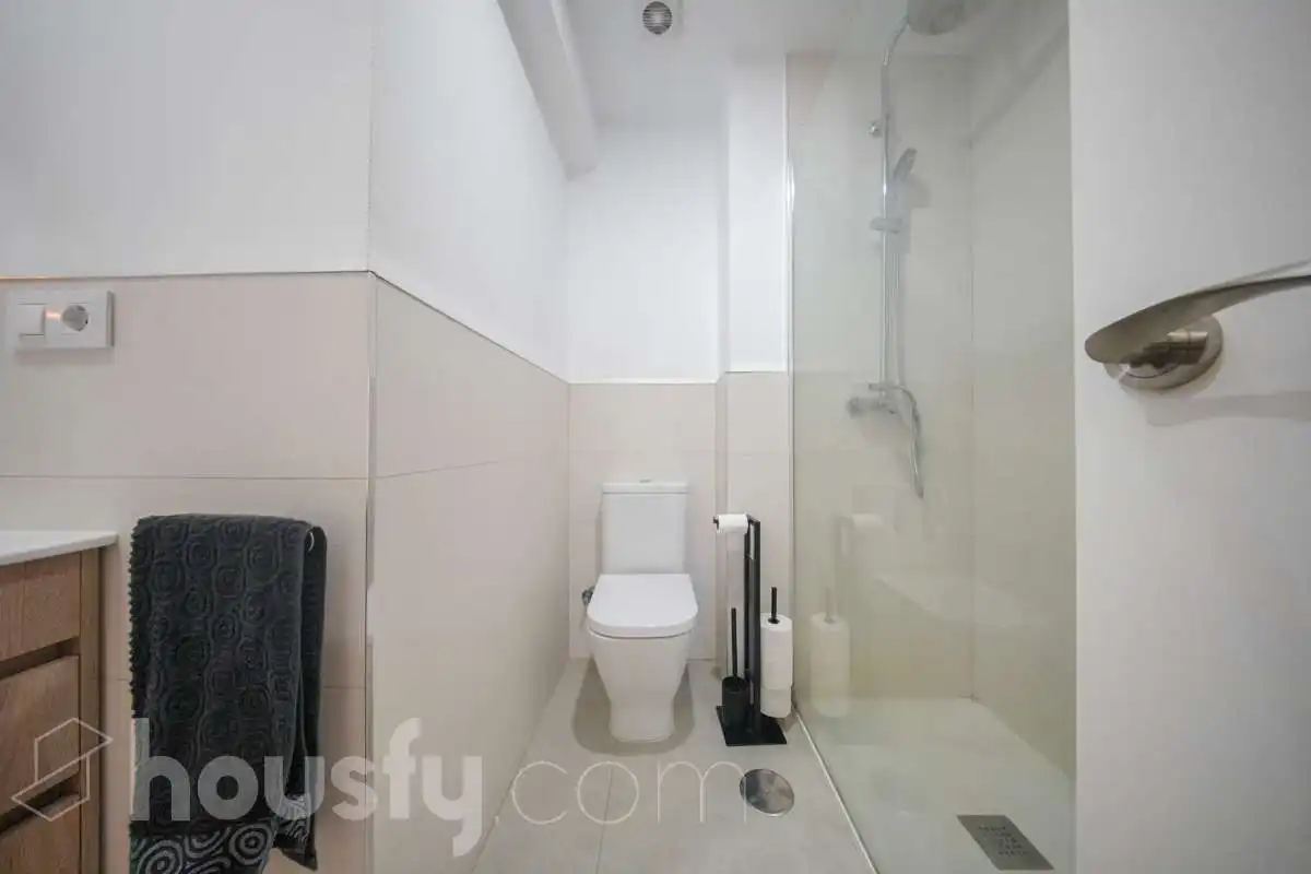Baño de Piso en venta en Madrid con Aire acondicionado, Calefacción y Parquet