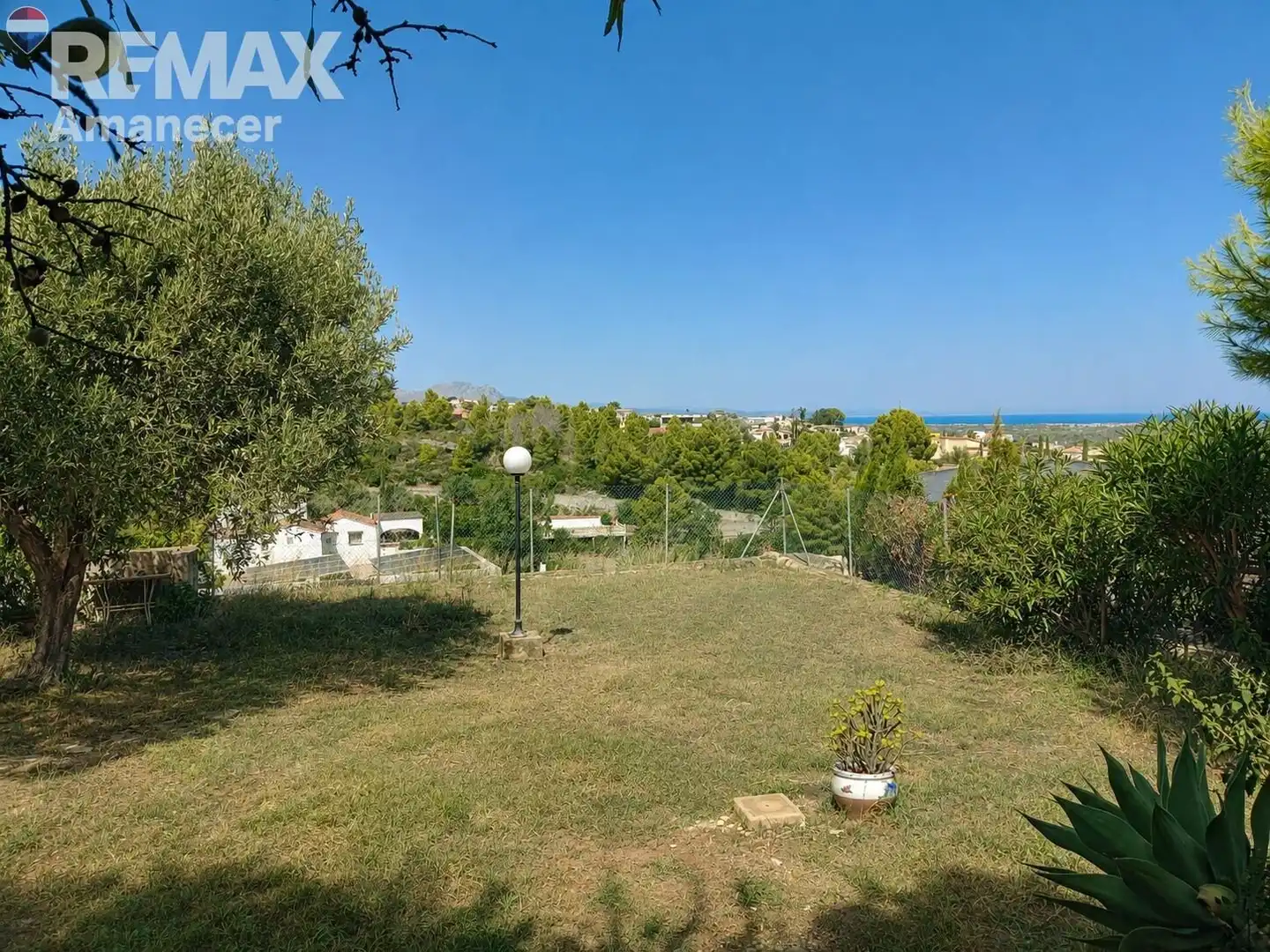 Detached house with garden for sale in Calle calle zeus 13 Dénia 13, imagen 6