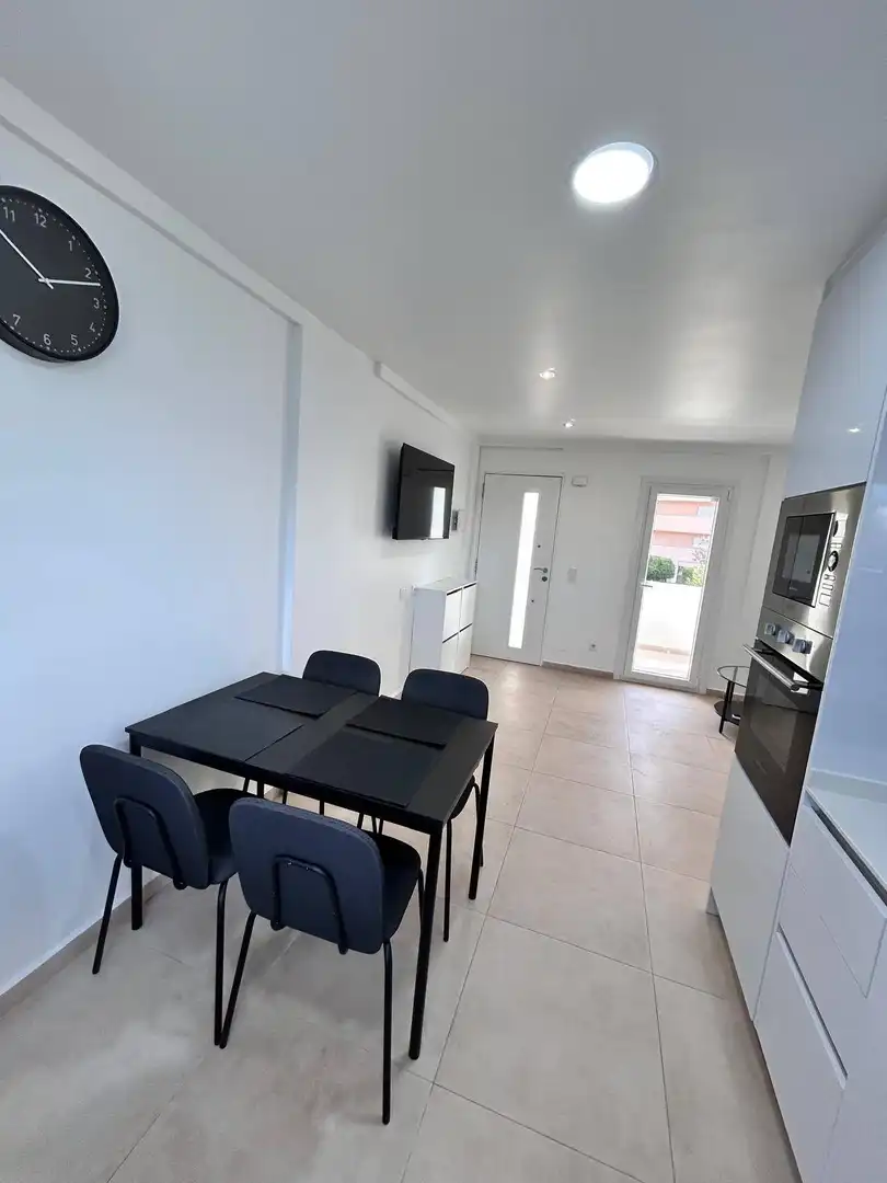 Menjador de Apartament en venda en Orihuela amb Aire condicionat, Terrassa i Moblat