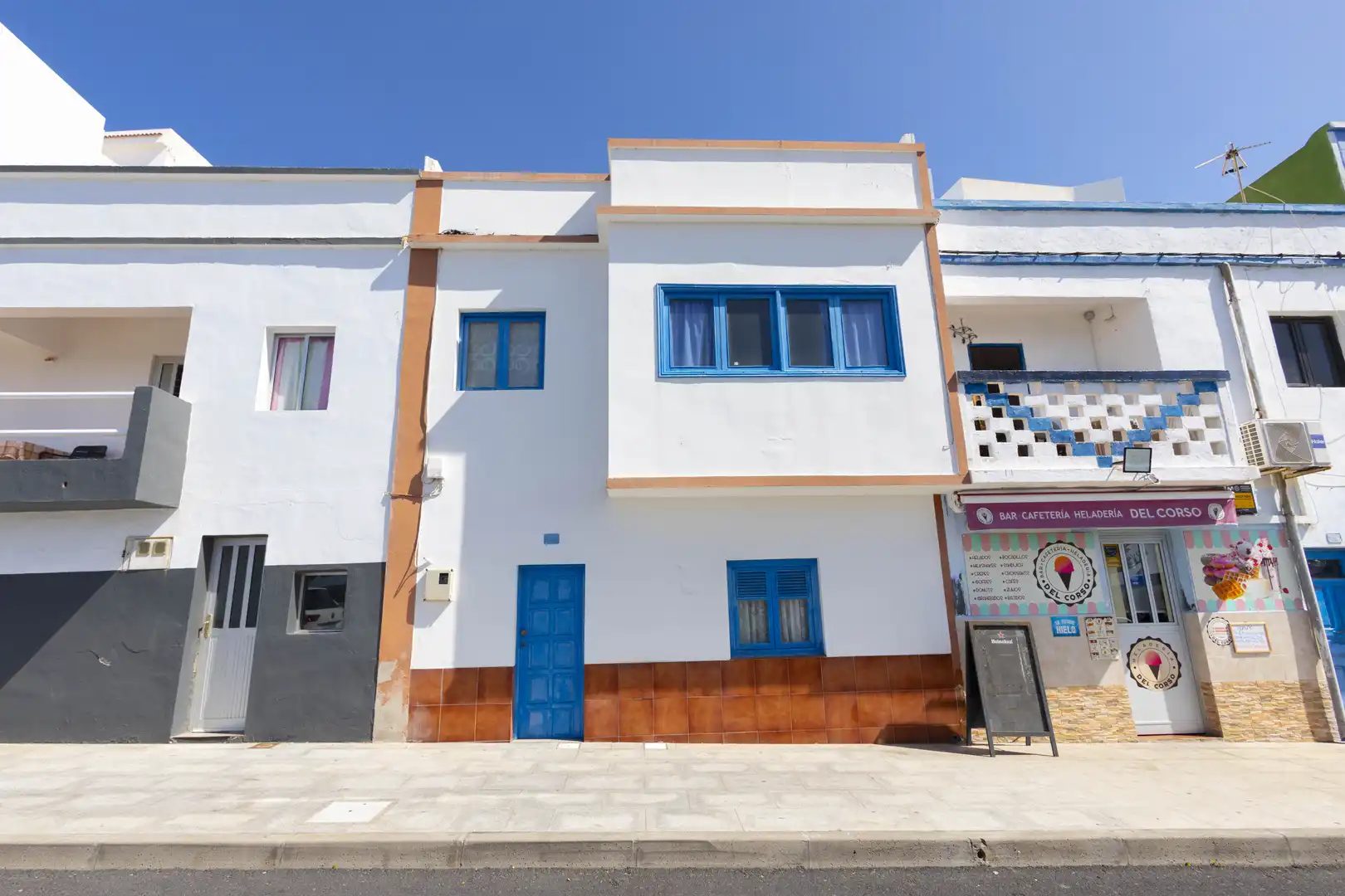 Vista exterior de Casa o xalet en venda en El Pinar de El Hierro amb Terrassa, Traster i Balcó