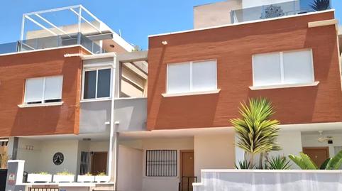 Photo 3 of Single-family semi-detached for sale in Rojales, Alicante