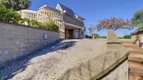 Vista exterior de Casa o xalet en venda en Lliçà de Vall amb Aire condicionat, Calefacció i Jardí privat