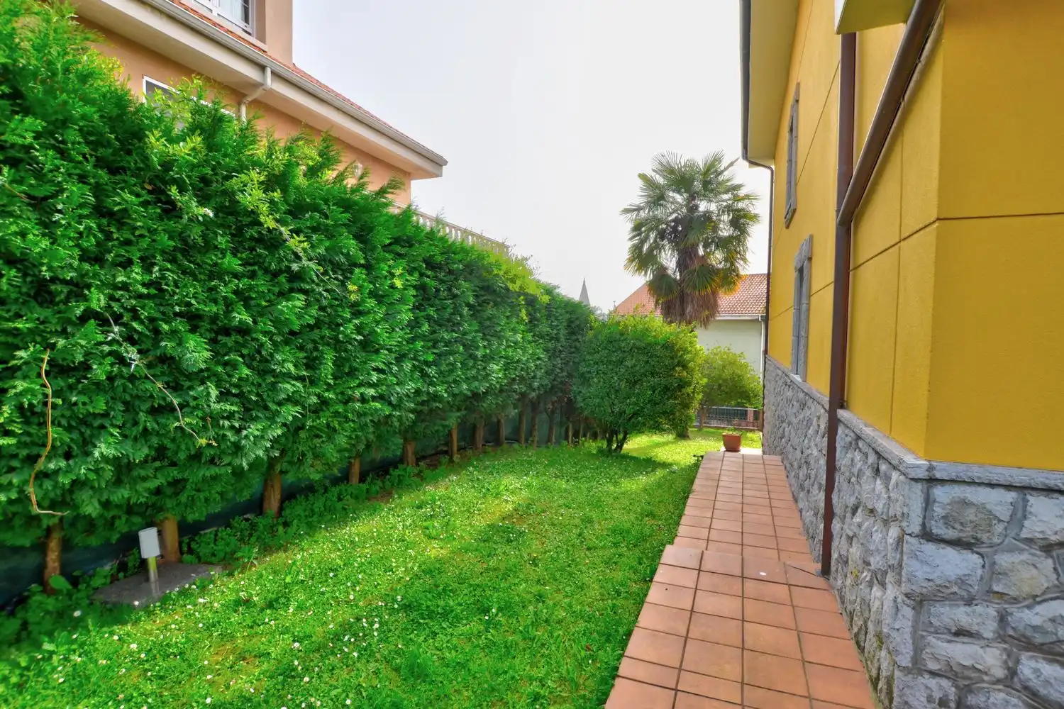 Jardín de Casa o chalet en venta en Avilés con Calefacción, Terraza y Trastero