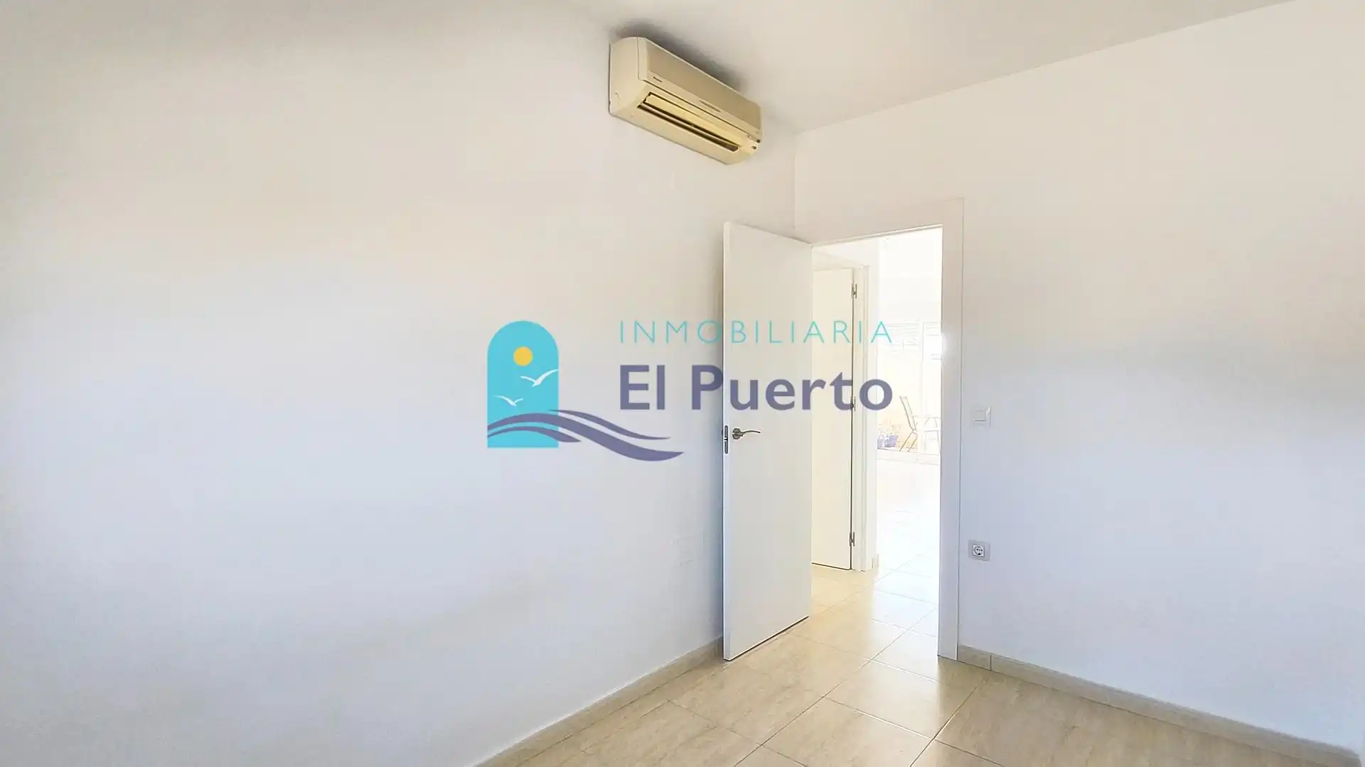 Attic for sale in El Alamillo