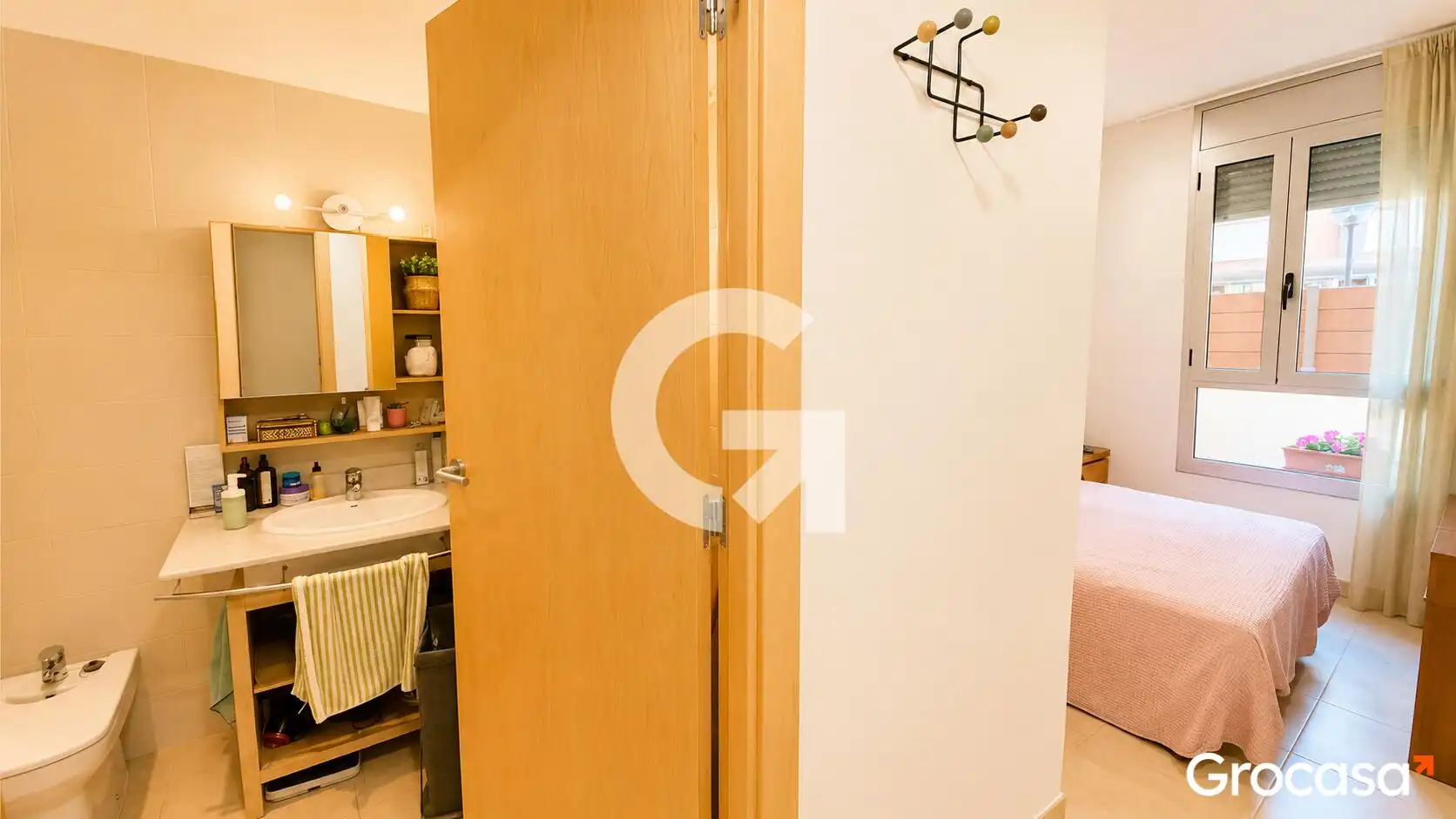 Schlafzimmer von Wohnung zum Verkauf in Lloret de Mar mit Klimaanlage, Terrasse und Gemeinschaftspool