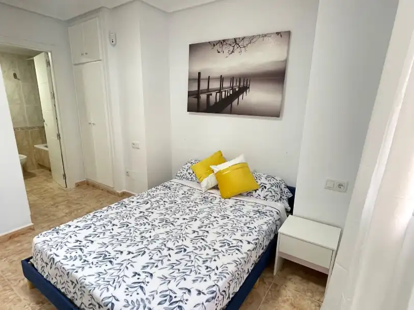 Apartamento en venta en Avenida Roentgen 4, imagen 2