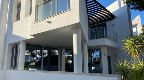 Piscina interior y exterior en apartamento de lujo en la prestigiosa zona de Sierra Blanca., imagen 5