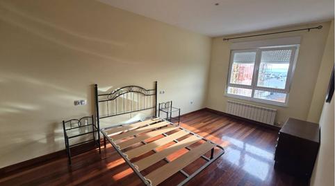 Photo 2 of Flat to rent in Calle Poeta Manuel María, A Piriganlla - Albeiros - Garabolos, Lugo Capital