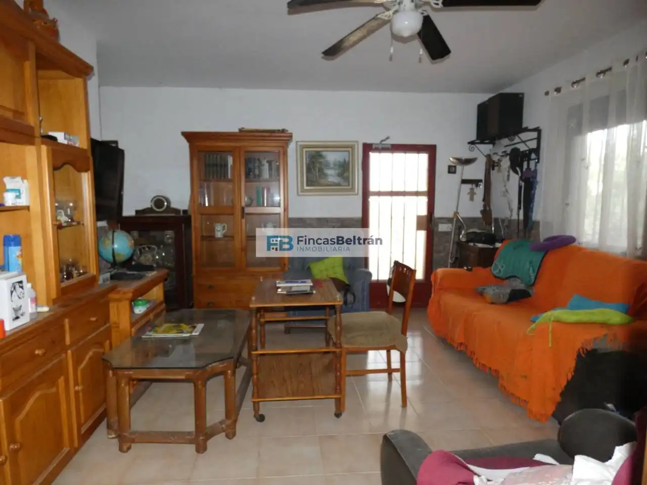 Sala d'estar de Finca rústica en venda en Benicarló amb Jardí privat i Moblat