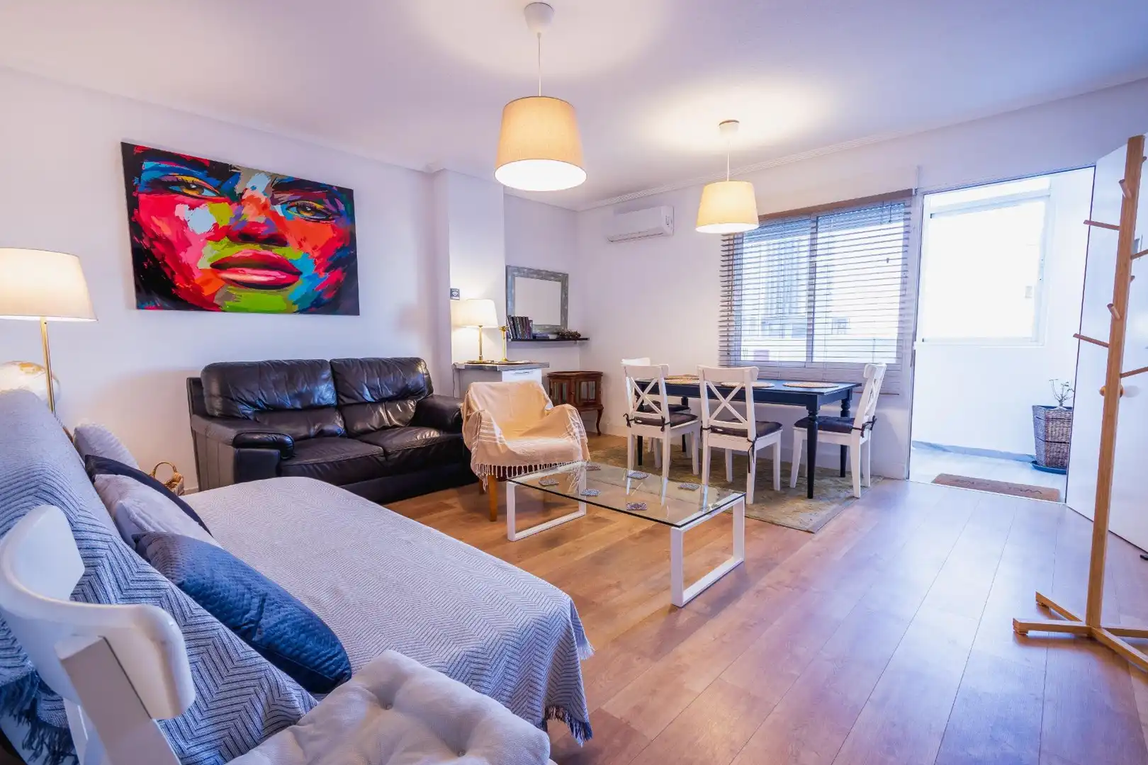 Wohnzimmer von Wohnungen zur Miete in Torrevieja mit Klimaanlage, Heizung und Privatgarten