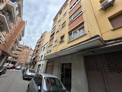 Vista exterior de Pis en venda en Manresa amb Balcó