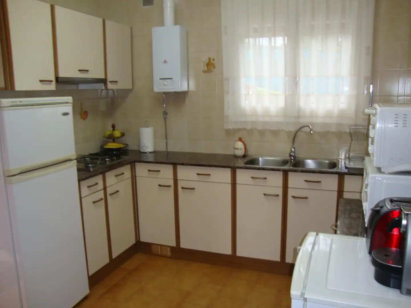 Kitchen of Houses for sale in Sant Cebrià de Vallalta  with Private garden, Storage room and Balcony