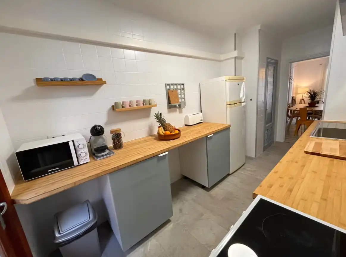 Cocina de Apartamento de alquiler en Manacor con Aire acondicionado, Parquet y Amueblado