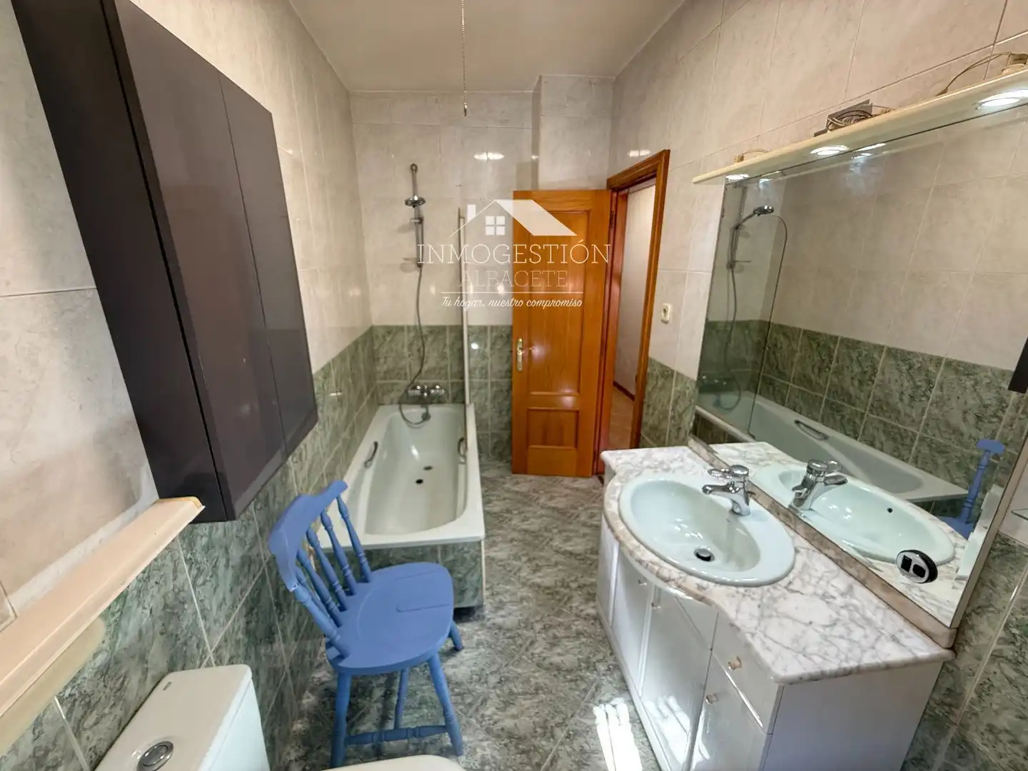 Bathroom of Flat for sale in Madrid  with Heating and Terrace