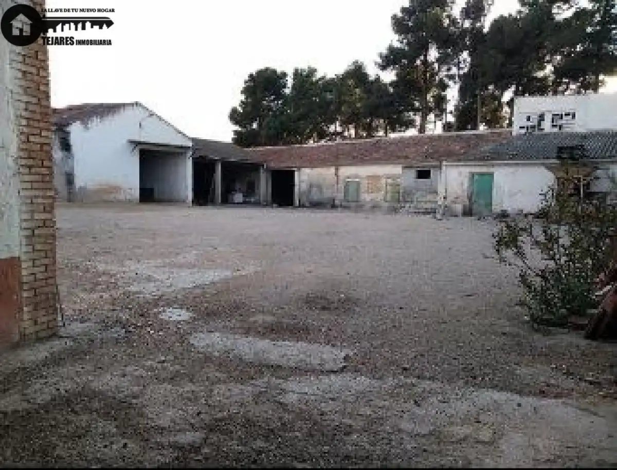 Terreny residencial en venda a Villarrobledo, imagen 2