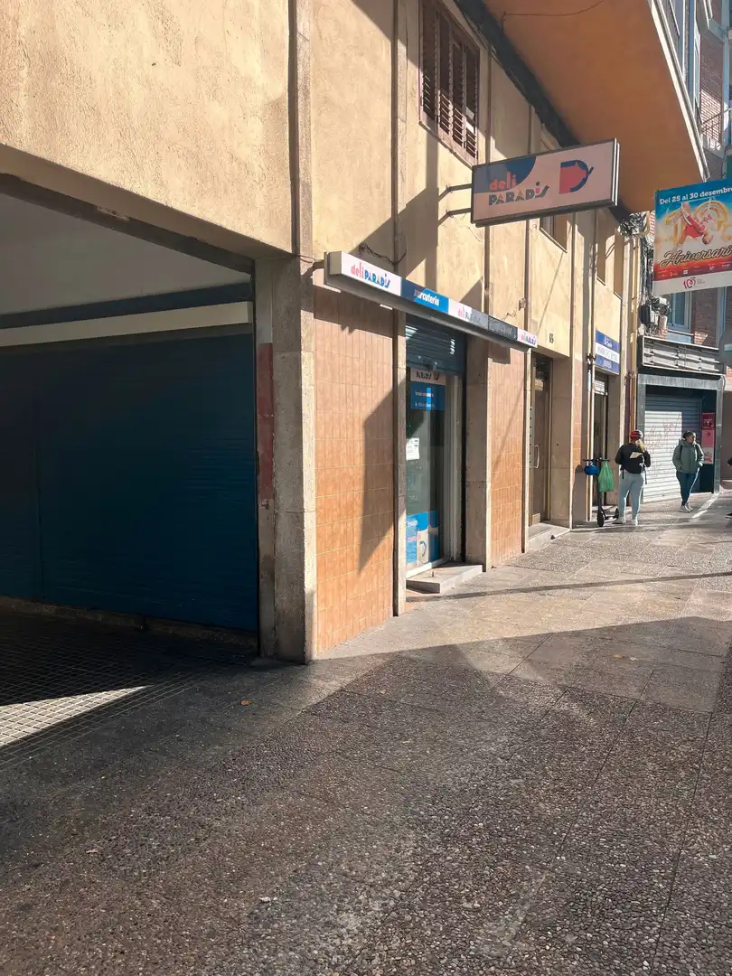 Commercial properties for rent in N/A, -1, Sant Narcís