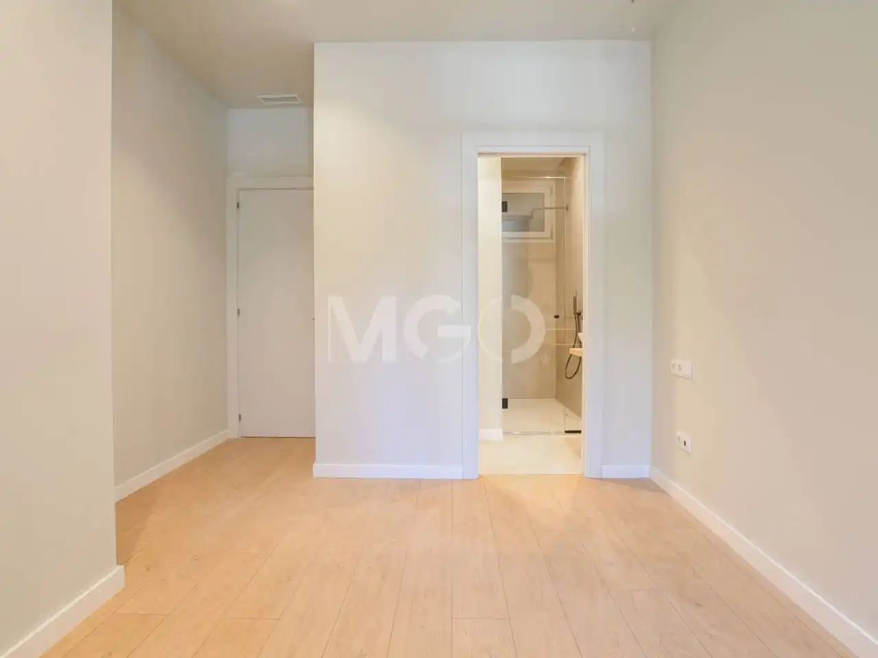 Piso en venta en Vic con Calefacción, Parquet y Terraza