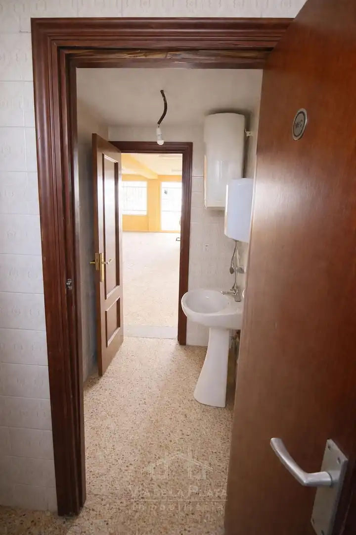 Local comercial en venda a Pavos 26, imagen 9