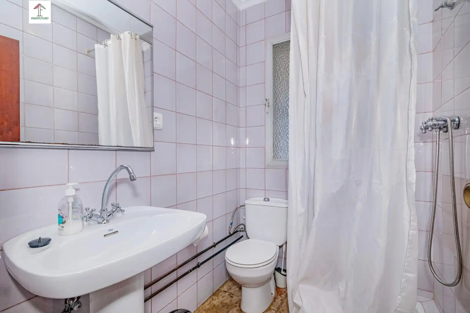 Baño de Casa o chalet en venta en Motril con Jardín privado, Terraza y Piscina