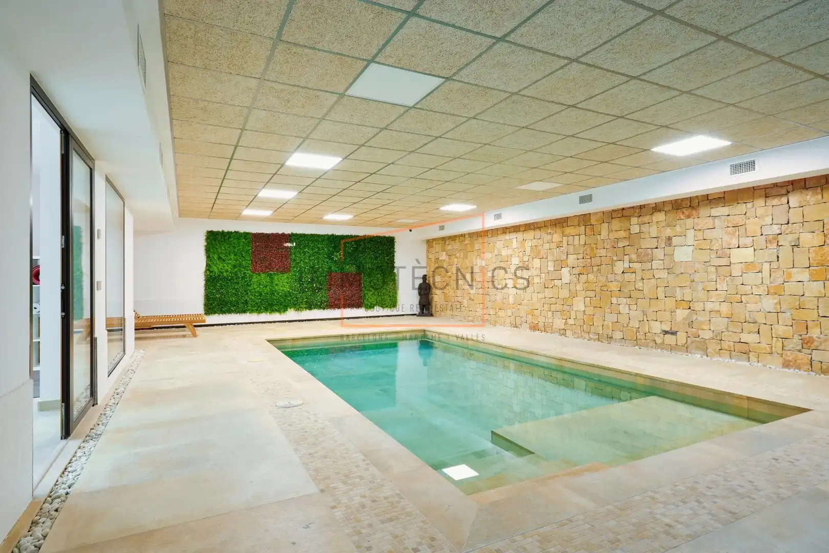 Piscina de Casa o xalet en venda en Santa Eulàlia de Ronçana amb Aire condicionat, Jardí privat i Terrassa