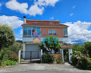 Vista exterior de Casa o xalet en venda en Ourense Capital  amb Calefacció, Jardí privat i Parquet