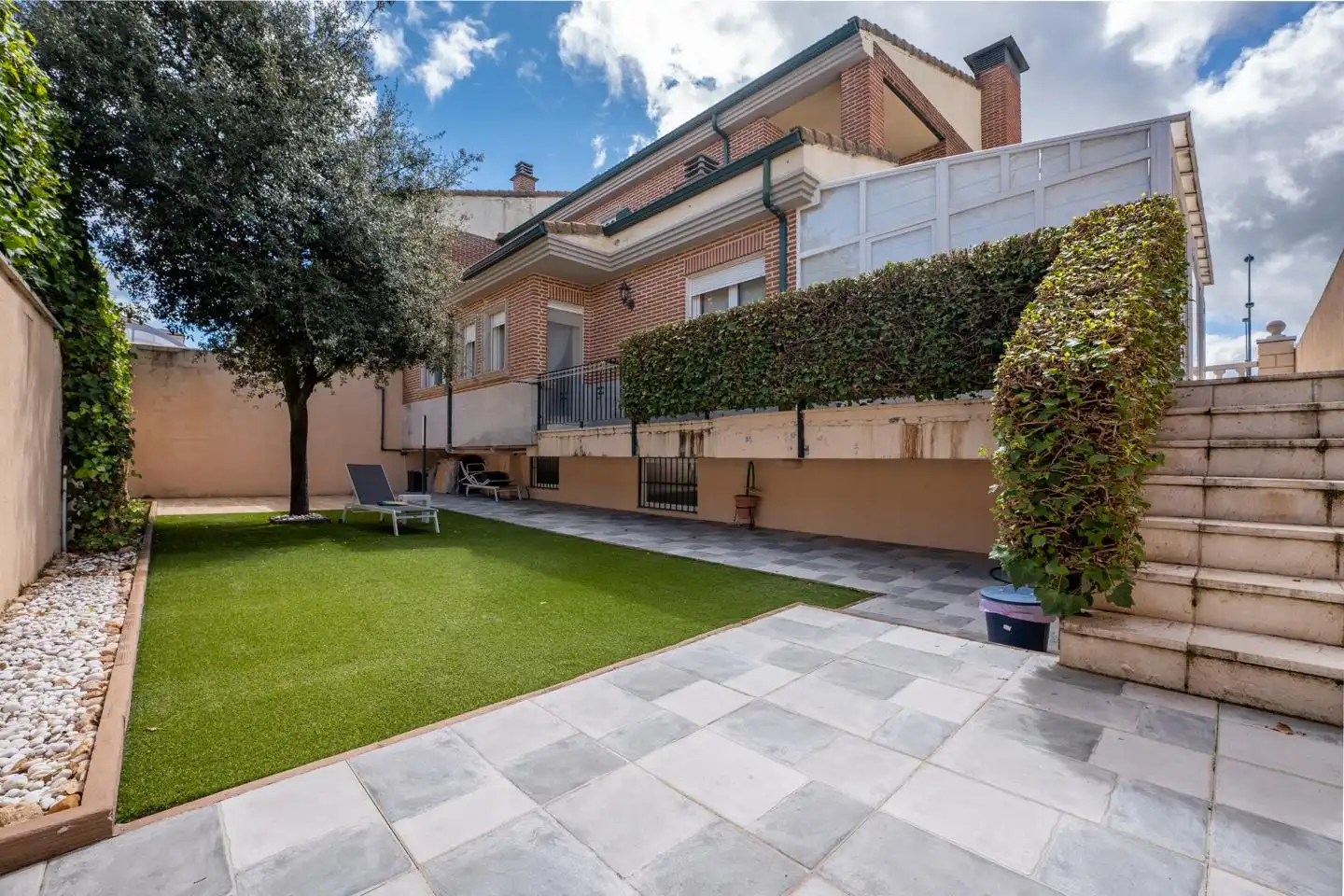 Jardí de Casa o xalet en venda en Ávila amb Calefacció, Jardí privat i Terrassa